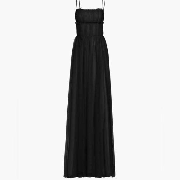 Vera Wang Black Tulle Gown with Detachable Cape - Picture 5 of 8